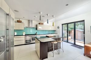 Photo 13- click for photo gallery